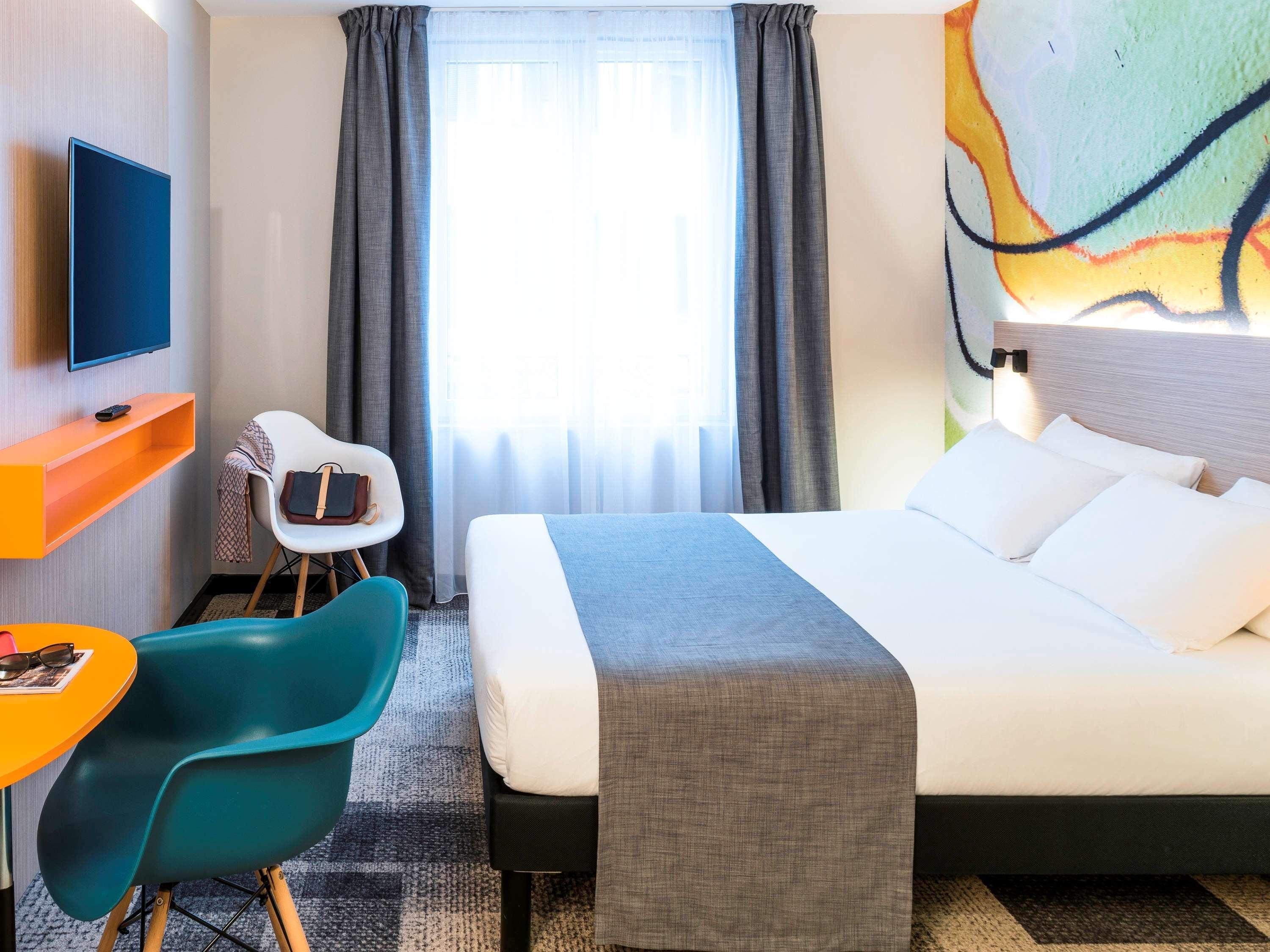 Ibis Styles Clamart Gare Grand Paris Exterior photo