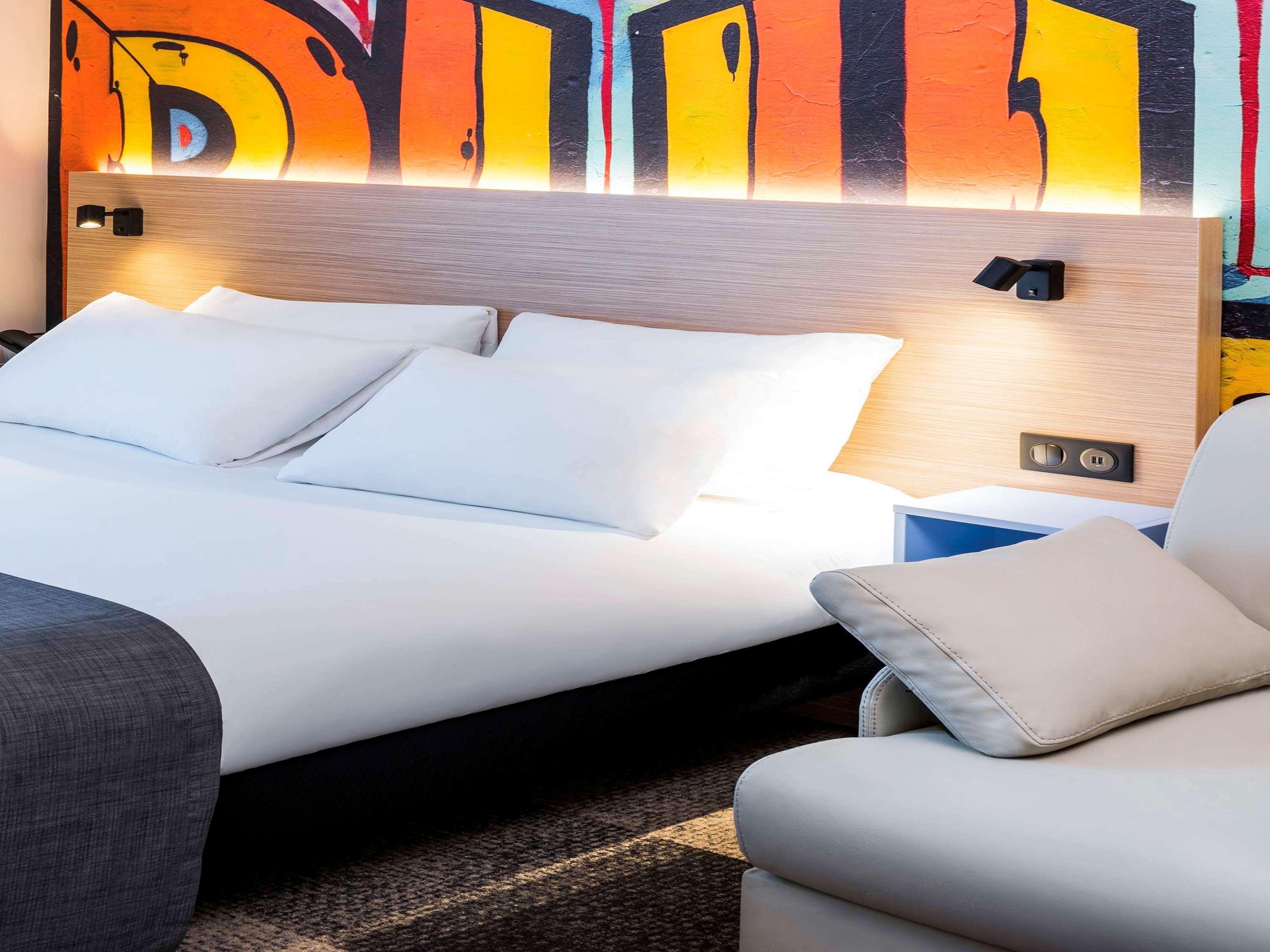 Ibis Styles Clamart Gare Grand Paris Exterior photo