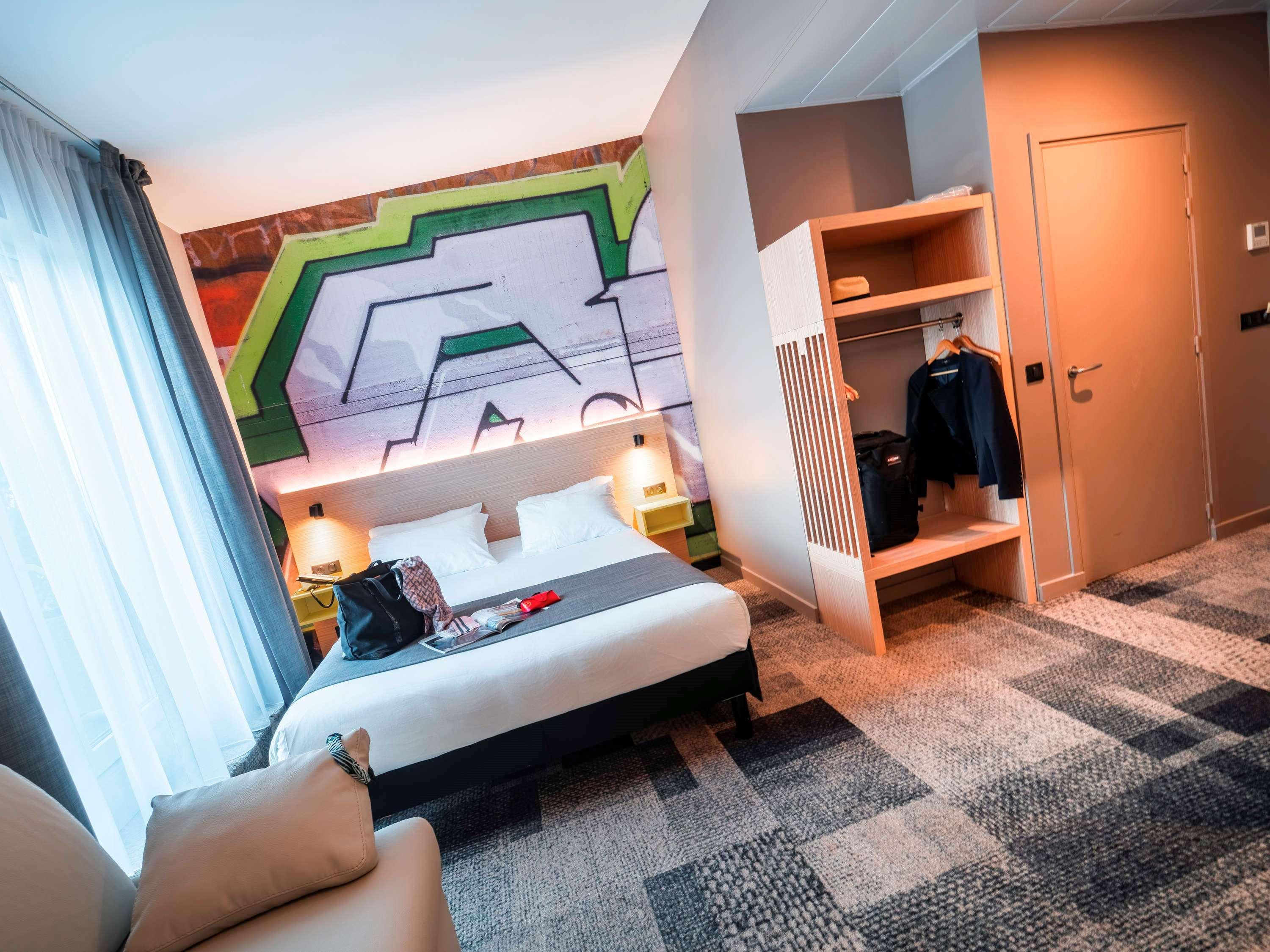 Ibis Styles Clamart Gare Grand Paris Exterior photo