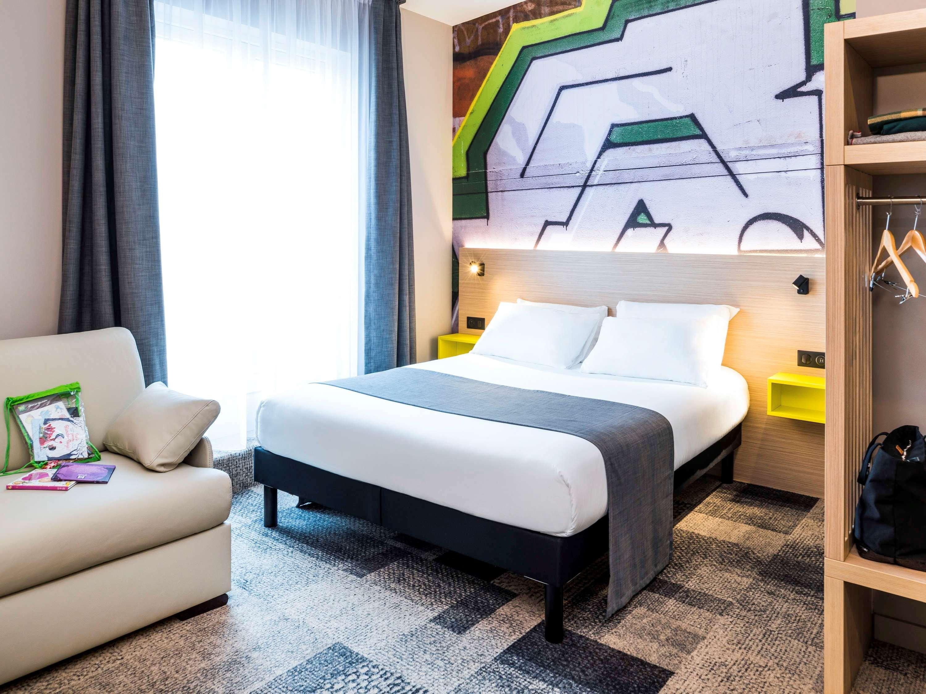 Ibis Styles Clamart Gare Grand Paris Exterior photo